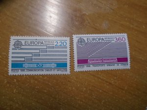 France  #  2109-10   MNH