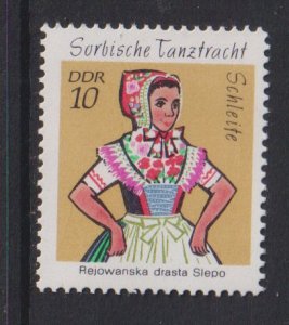 German Democratic Republic DDR #1294 MNH 1971 Sorbian costumes 10pf