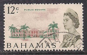 Bahamas 1967 - 71 QE2 12cents Building SG 303 used ( F398 )