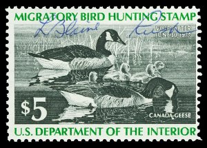 Scott RW43 $5.00 Duck Hunting Signed F-VF OG NH Cat $5