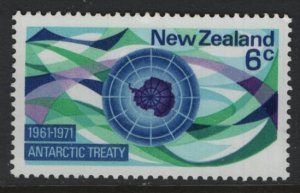 NEW ZEALAND   476  MINT HINGED