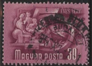 Hungary 875 (used cto) 30f Five-Year Plan: “cultured workers”, rose vio (1950)