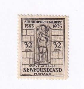 NEWFOUNDLAND # 225a Perf 14 VF-MH 32cts SIR HUMPHREY GILBERT ISSUE CAT VALUE $38 
