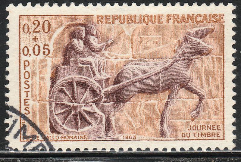 FRANCE B370, 20+5c ROMAN CHARIOT. USED. VF. (15)