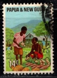 Papau New Guinea - #334 Market Scene - Used