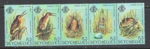 Seychelles 483 MNH 1982 Birds strip of 5 (ap7825)