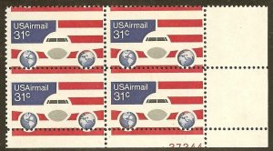 C90 - 31c Beautiful Horiz. Misperf Error / EFO Plate Block Mint NH