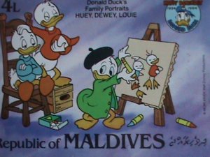 ​DISNEY-MALDIVES STAMP-1984-SC#1040 DISNEY CARTOON-50TH ANNIV: DONALD DUCK SET