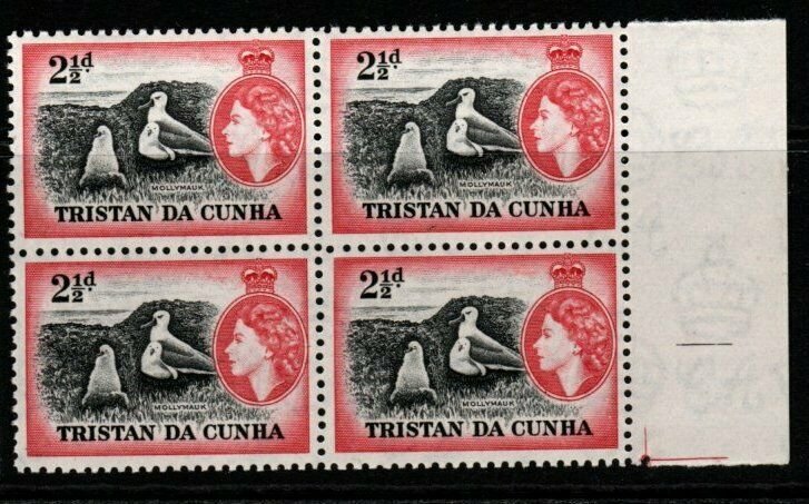 TRISTAN DA CUNHA SG18 1954 2½d DEFINITIVE MNH BLOCK OF 4