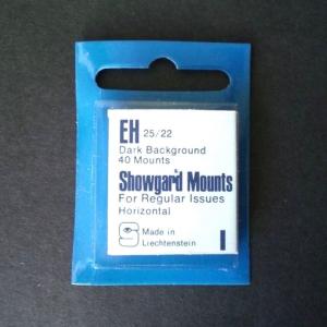 Showgard Stamp Mount EH 25/22mm - BLACK - Pack of 40  (25x22  25mm)  PRECUT