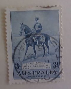 AUSTRALIA # 157- CAT 12.00 EURO (=$ 15.50)