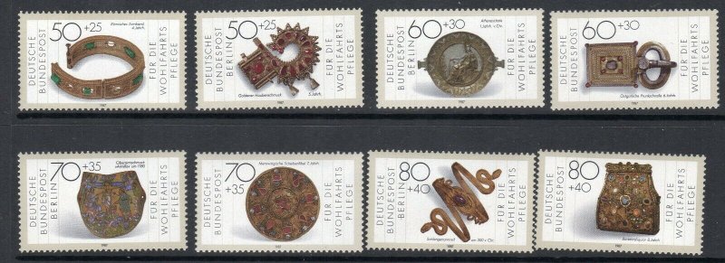 Germany B658-B661 and 9NB249-252 Masterpieces in Gold and Silver