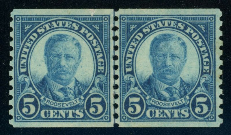 US Stamp #602 Roosevelt 5c - Joint Lined Coil Pair - MNH - CV $22.50