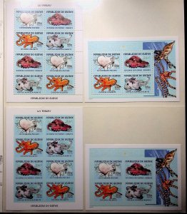 GUINEA - NH ISSUE OF 2002 - 4PERF+4IMPERF MINISHEETS - SHELLS - (WG20)