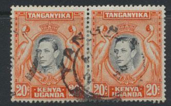 Kenya Uganda Tanganyika SG 139b pair  perf 13¼ x 13¾ Used