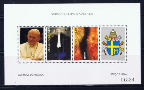 Angola 841 NH 1992 Popes Visit S/S 