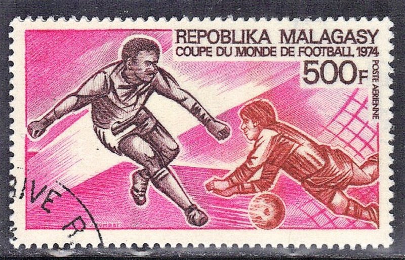 MALAGASY SCOTT #C120  1973 CTO SOCCER  SEE SCAN