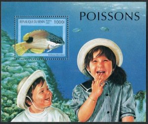 Benin MNH S/S 1053 Fish & Children