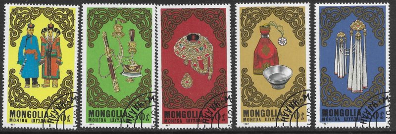 Mongolia #1601-1605 Used. Costumes & Accessories. 1987