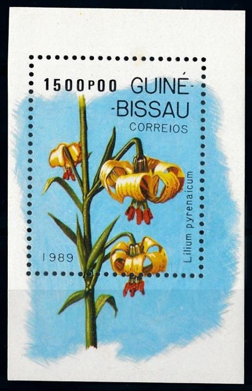 [67319] Guinea Bissau 1989 Flora Flowers Blumen Souvenir Sheet MNH