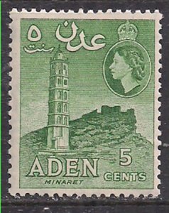 Aden 1953 - 63 QE2 5cts Green Minret MM SG 48 ( J658 )