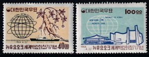 Sc# 432 / 433 Korea 1964 New York World's Fair set MLH CV $50. Stk #3