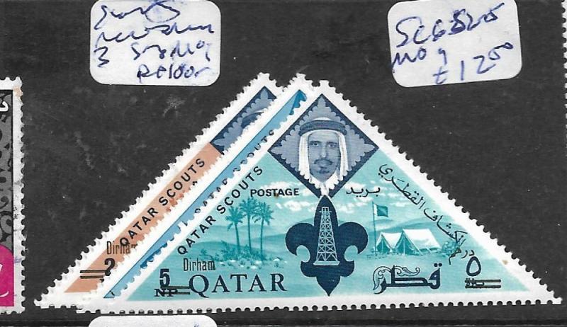 QATAR (P1102B) SCOUTS REVALUED 3 TRIANGLE STAMPS MOG