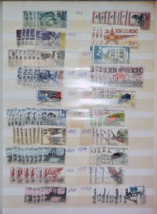 Czechoslovakia Collection Series and Commemoratives Stamps Used LR104P7-