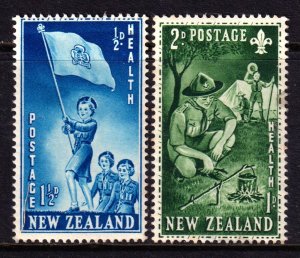 New Zealand 1953 Health - Scouts Complete Mint MH Set SG719-720