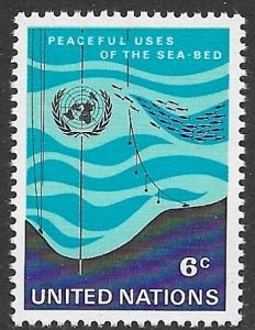 UNITED NATIONS NEW YORK 1971 SEA BED Issue Sc 215 MNH