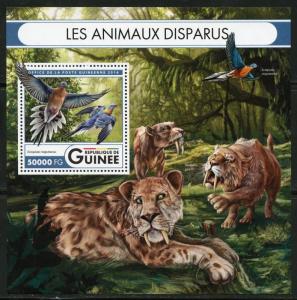 GUINEA 2016 ENDANGERED ANIMALS  SOUVENIR  SHEET MINT NH