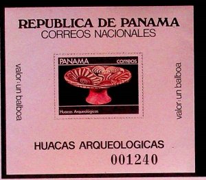 PANAMA Sc 655 NH SOUVENIR SHEET OF 1984 - POTTERY