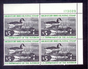 US #RW43 $5 (1976) CANADA GEESE PLATE BLOCK 4, MogNH