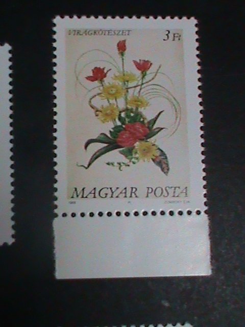 ​HUNGARY STAMP:1989 SC# 3173-7 LOVELY FLOWER ARRANGEMENTS MNH SET. VERY FINE