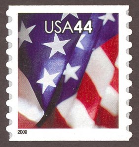 US 4394 Flag Coil  MNH