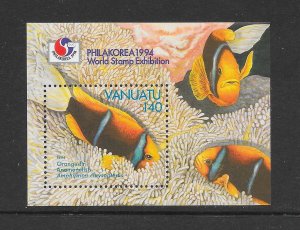 FISH - VANUATU #640a ANEMON FISH S/S MNH