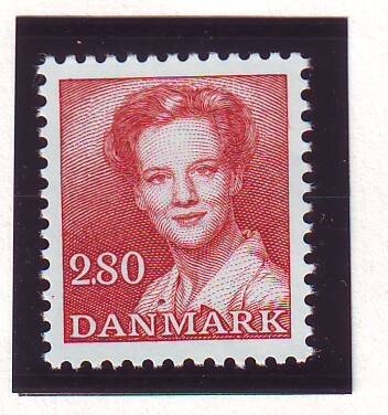 Denmark Sc 709 1985 2.8 kr copper red Queen stamp mint NH