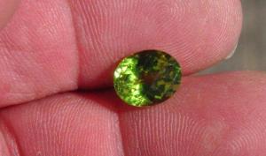 Peridot 3.90 ct  Retail value $770?? MUST see note.