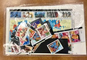 1994 USPS  Mint Set  Commemorative year set sealed