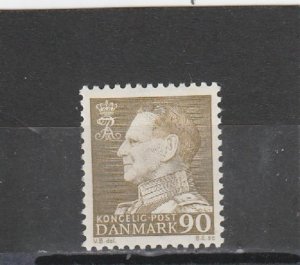 Denmark  Scott#  393  MNH  (1961 Frederik IX)