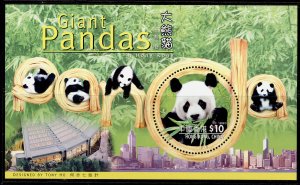 HONG KONG QEII SG MS955, 1999 Presentation of giant panda mini sheet, NH MINT.