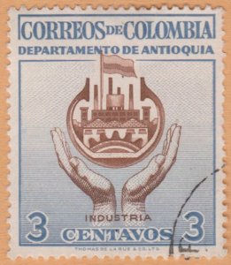 COLOMBIA STAMP 1958. SCOTT # 681. USED.