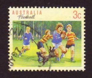 Australia 1989 Sc#1108, SG#1171 3c Football Sports Series 1 USED.