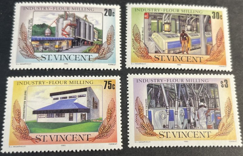 ST. VINCENT # 882-885--MINT NEVER/HINGED--COMPLETE SET--1985