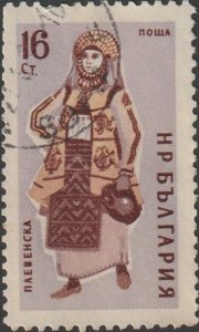 Bulgaria 1961 Sc#1131 16ct Folk Costume of Pleven USED-F-VF.