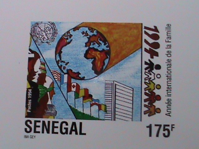 SENEGAL-1994 SC#1114 INTERNATIONAL YEAR OF FAMILY-DELUXE PROOF SHEET MNH VF