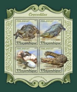 Mozambique - 2018 Crocodiles on Stamps - 4 Stamp Sheet - MOZ18126a