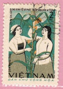 North Vietnam Women/Corn (Scott #333) Used 