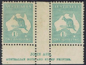 AUSTRALIA 1929 KANGAROO 1/- IMPRINT GUTTER PAIR STAMPS MNH ** SMALL MULTI WMK 