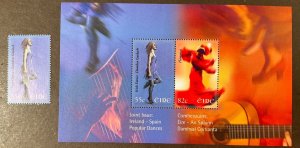 IRELAND MNH #1809-10 Souvenir sheet of 2 plus single *2008* Irish Dance☘️